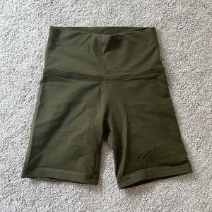 Aritzia TNA Life Biker Shorts in Moss 7”